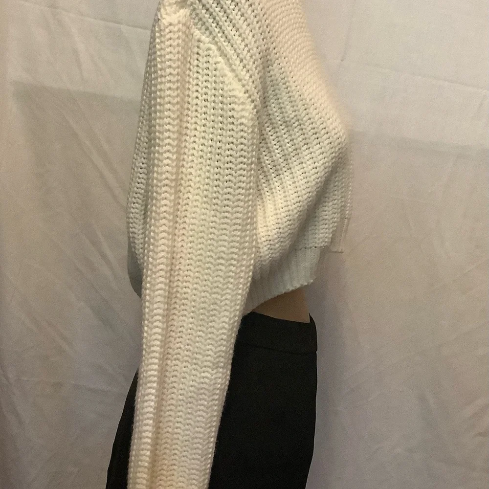 Coquette Women’s Full Tilt White Cropped Crew Neck Sweater - Picture 3 of 8